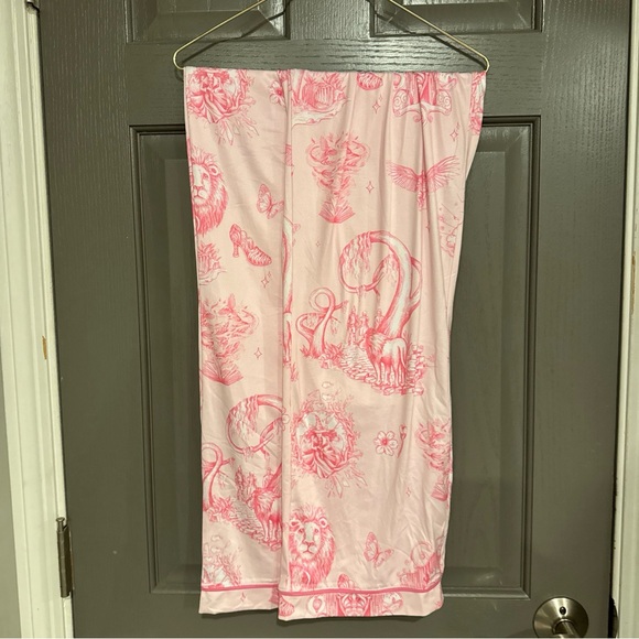 Katie Kime X Wicked collab Pajama set. - Picture 4 of 5